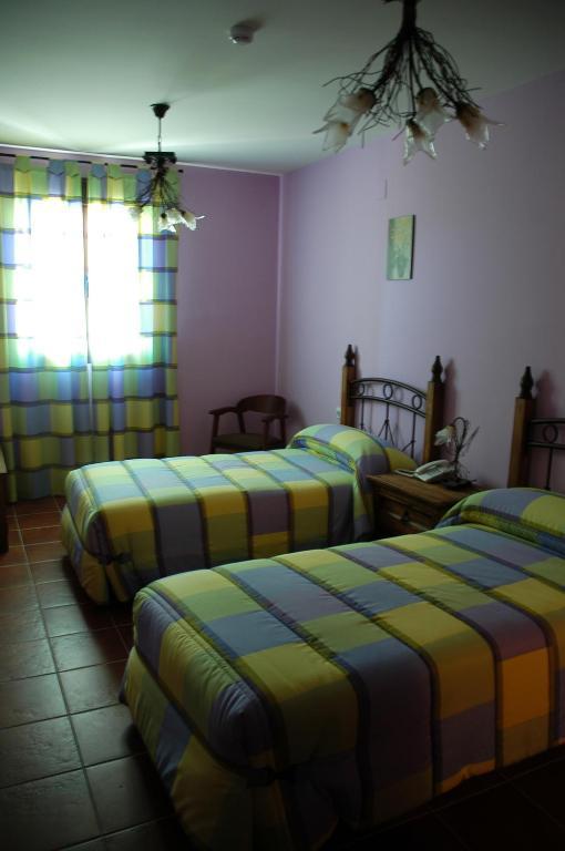 Hotel Rural Los Chaparros Freila Værelse billede