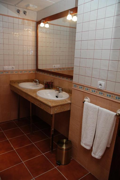Hotel Rural Los Chaparros Freila Værelse billede