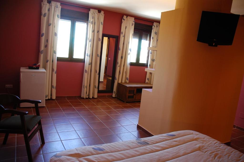 Hotel Rural Los Chaparros Freila Værelse billede