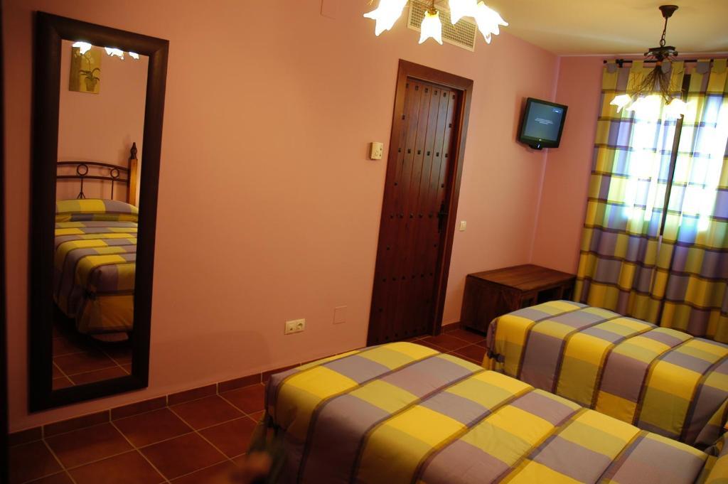 Hotel Rural Los Chaparros Freila Værelse billede
